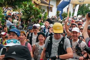 BIB: 
                            <button type="button" onclick="openModal(26906588)" class="btn btn-primary btn-sm float-right btn-popup" data-toggle="modal" data-target=".modal-high-quality">
                        <i class="fas fa-shopping-cart"></i> Add to Cart
                    </button>
                                            <button type="button" onclick="isThisMe(26906588, true)" class="btn btn-success btn-sm float-right btn-popup btn-isme hidden" data-toggle="tooltip" data-placement="bottom" title="นี่คือรูปของคุณใช่ไหม คลิกที่นี่เพื่อเอาเข้าอัลบั้ม">
                        <i class="fas fa-plus"></i> Add to album
                    </button>
                    <button type="button" onclick="isThisMe(26906588, false)" class="btn btn-warning btn-sm float-right btn-popup btn-isnotme hidden">
                        <i class="fas fa-ban"></i> Remove from album
                    </button>